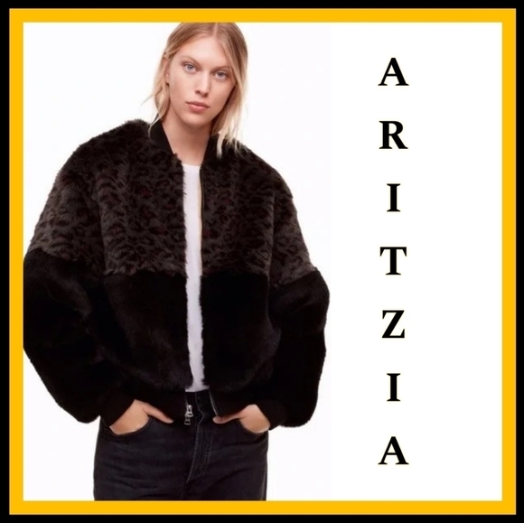 Aritzia Jackets & Blazers - Aritzia Bomber Jacket Golden TNA Mahoney Faux Fur Leopard Print Size Large